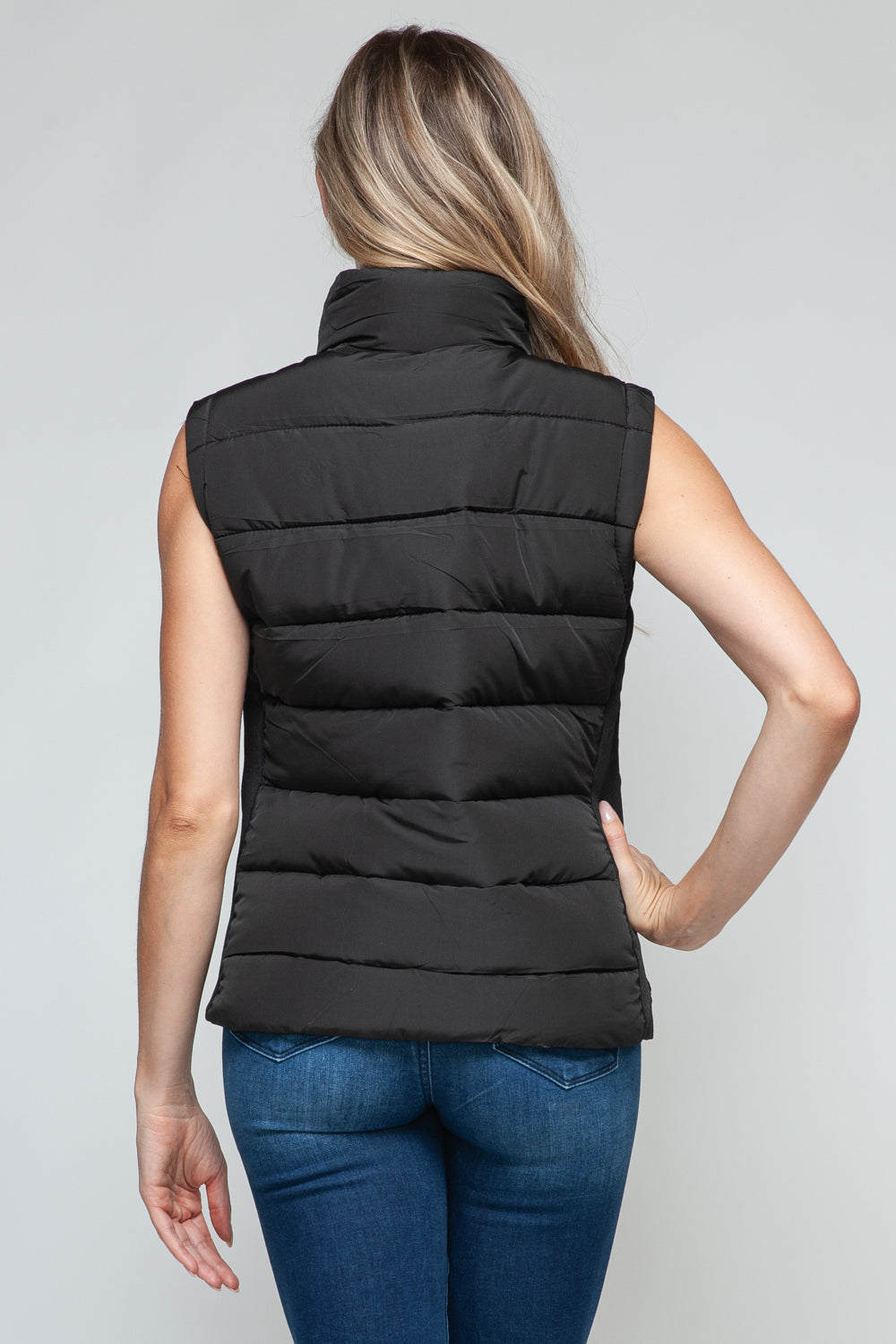 Zip Up Turtleneck Vest In Black