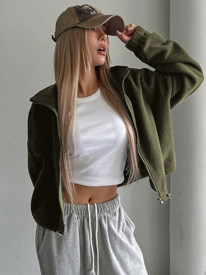 Zip Up Cropped Jacket in Army Green