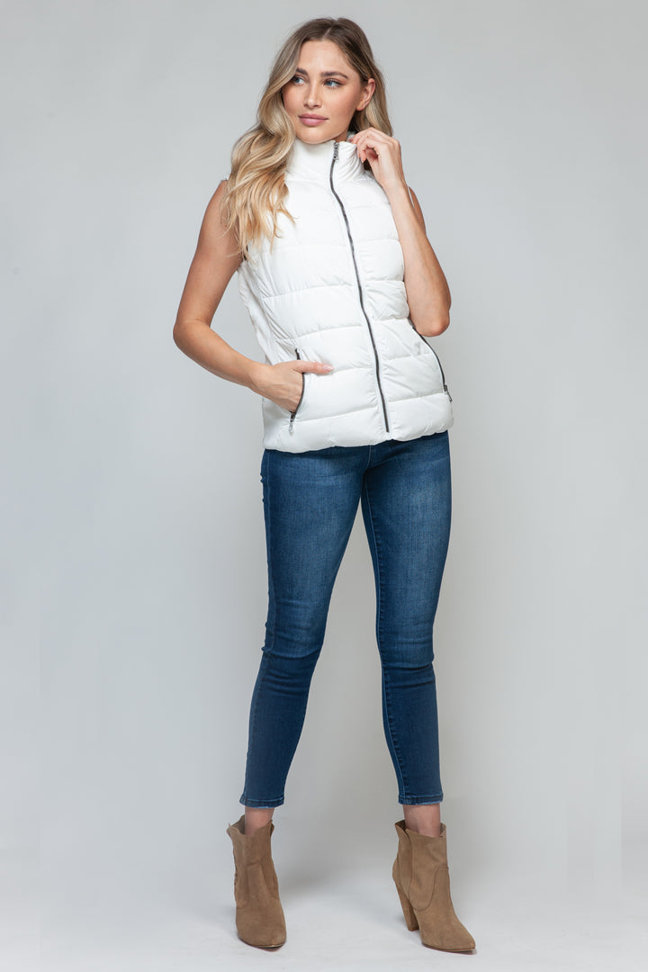 Zip Up Turtleneck Vest In White