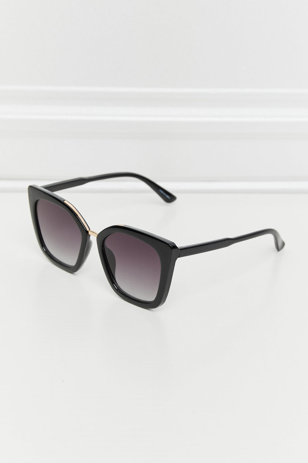 Cat Eye Full Rim Sunglasses