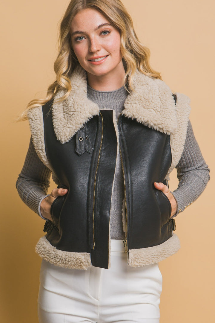 Sherpa Zip Up Vest In Black