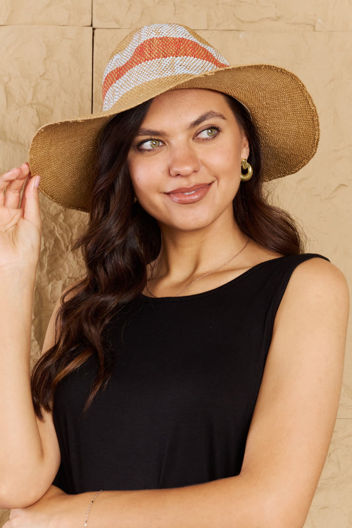 Vivid Glow Straw Sun Hat in Sand